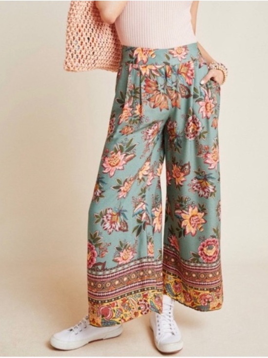 Anthropologie Pants - Anthropologie Farm Rio Floral Wide-Leg Pants in Sage Women’s Small